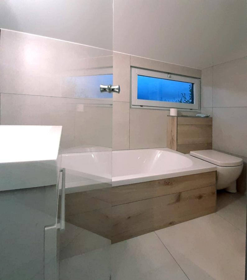 Ferienhaus Irene Мешеде Екстериор снимка